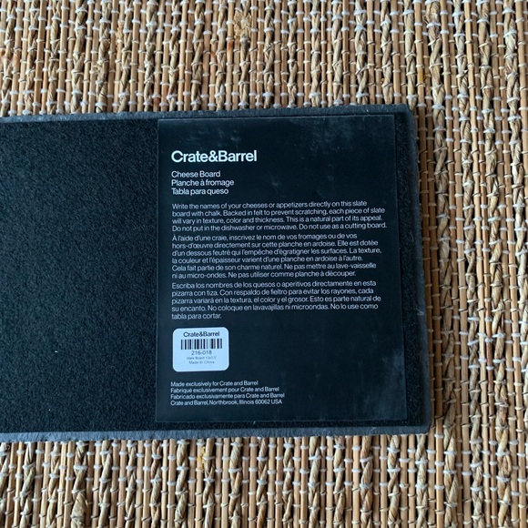 Crate and Barrel Cheese board - Picture 3 of 5